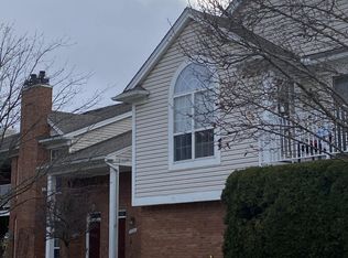 52280 Heatherstone Ave, Macomb, MI 48042