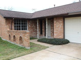 9507 Kell Cir, Houston, TX 77040