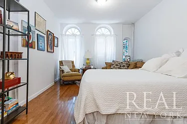 Rented by REAL New York