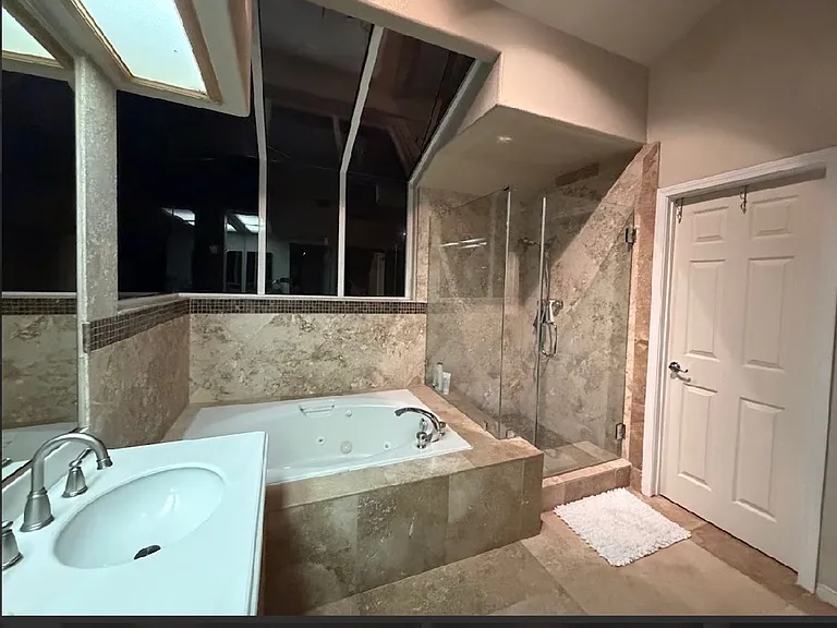 1046 S Mountcrest Ct — Photo 12