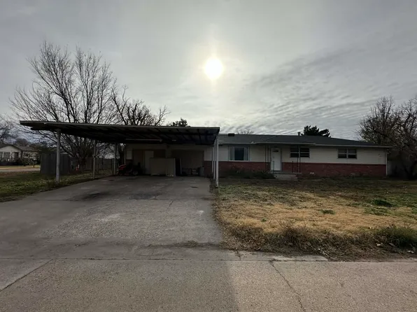 119 E North St, Gage, OK 73843