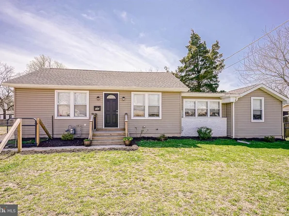 105 Oxford St, Vineland, NJ 08360