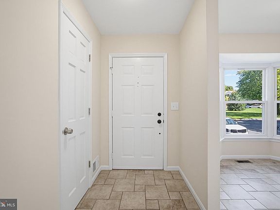 3rd image of 13447 Elevation Ln
