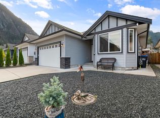 20118 Beacon Rd #3, Hope, BC V0X1L2