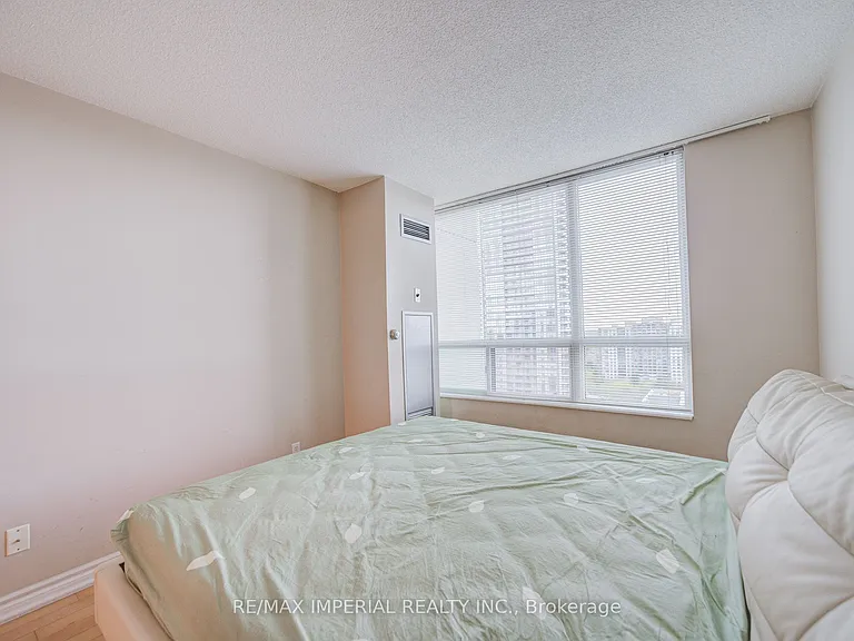 238 Doris Ave #2302 — Photo 33