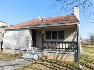 1 Marlborough Ct, New Castle, DE 19720