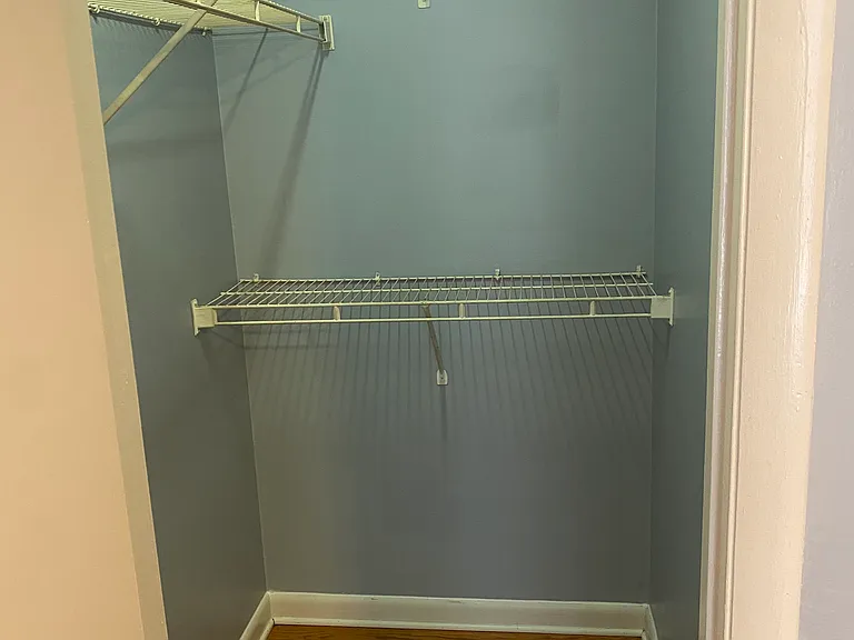 1431 Collegiate Cir #304 — Photo 4