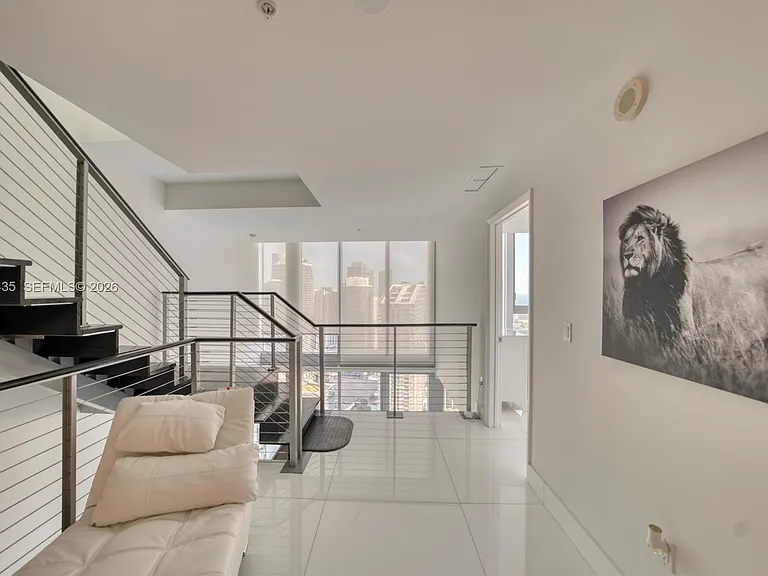 92 SW 3rd St #5203 — Photo 14