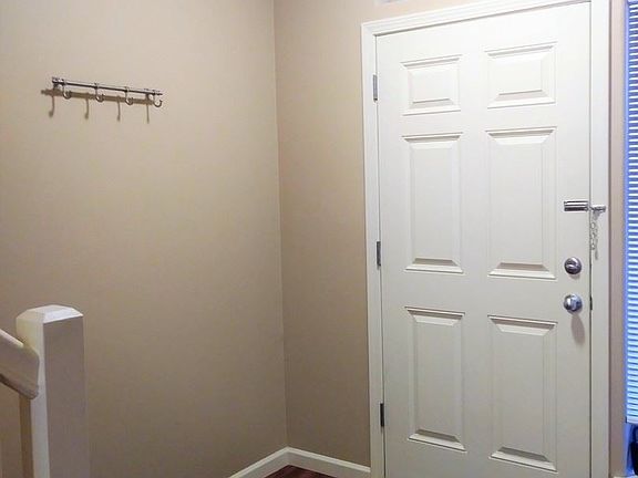 5th image of 3137 NE 14th Pl