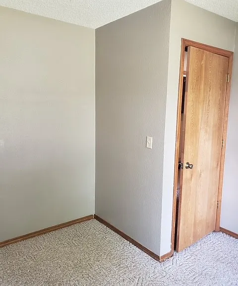 3295 W Rockwood St — Photo 18