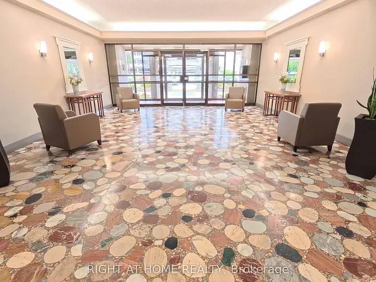 1785 Frobisher Ln #2001 — Photo 2