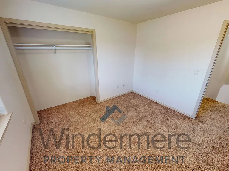 1100 S College Ave — Photo 8