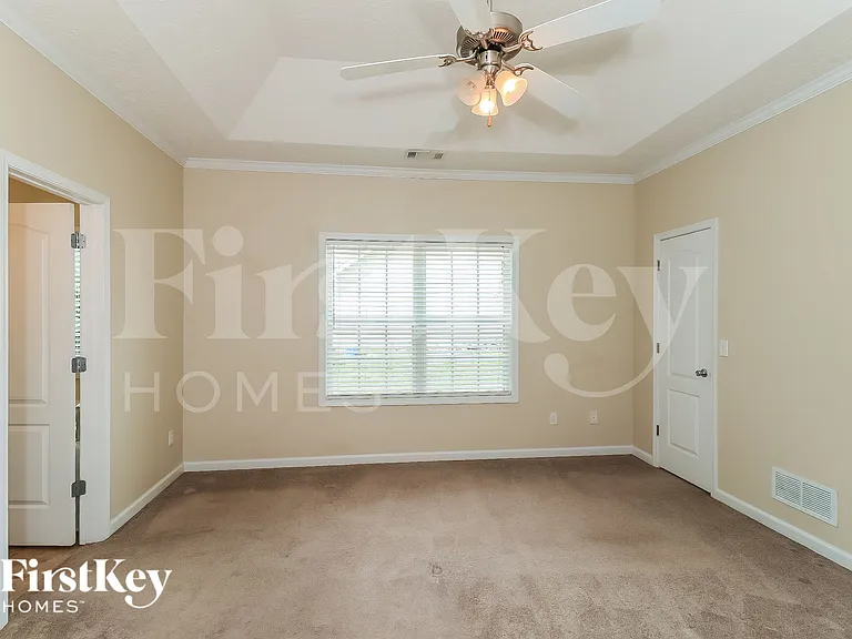85 Meadow Spring Ct — Photo 9