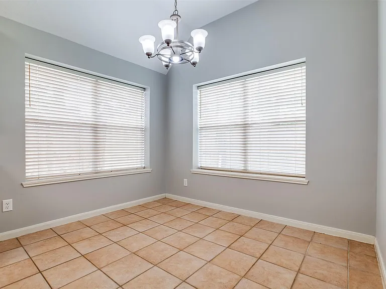 9331 Rodgers Rd — Photo 11