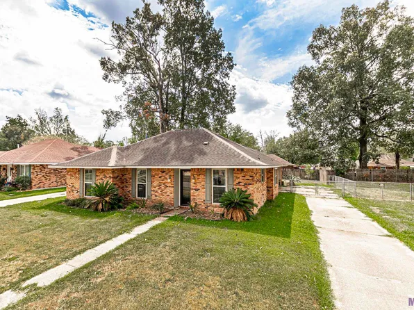 16618 Ellis Ave, Baton Rouge, LA 70816