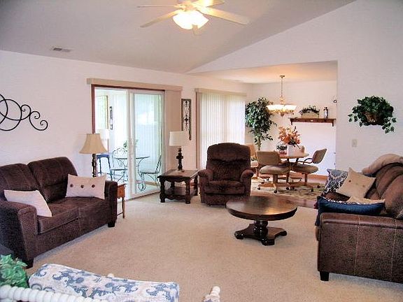 4th image of 912 Pristine Ave