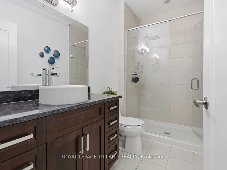 240 Villagewalk Blvd #1403 — Photo 25
