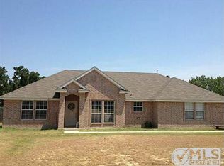 1425 Inlet Dr, Azle, TX 76020