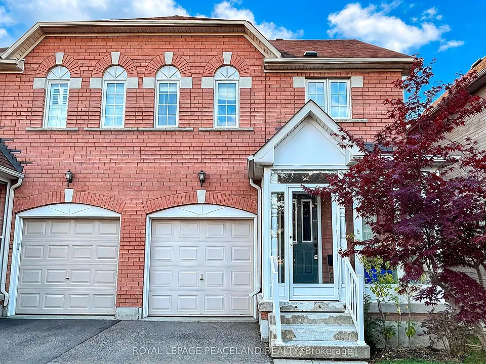 4 Attilio St