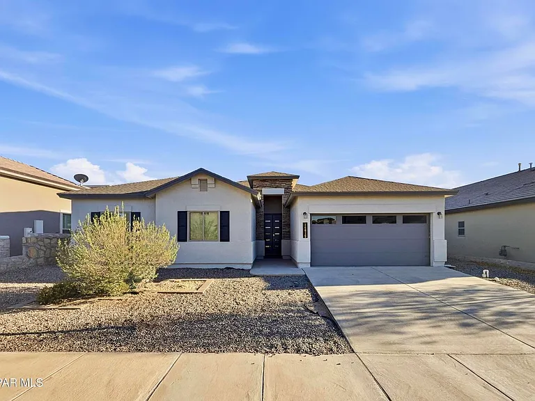 14616 Tierra Burgos — Photo 1