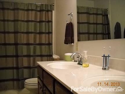 Hall bath with double sinks