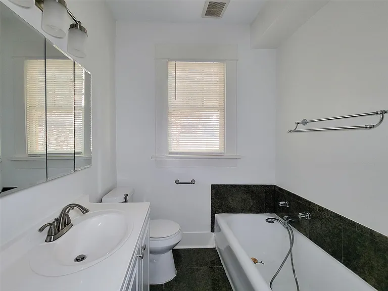 815 Sul Ross St #1 — Photo 16