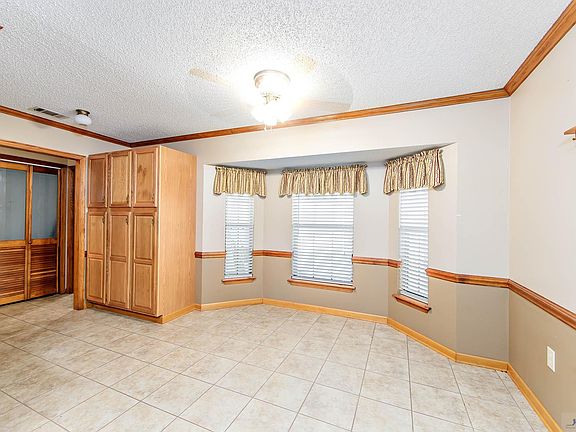 3rd image of 364 Firwood Dr