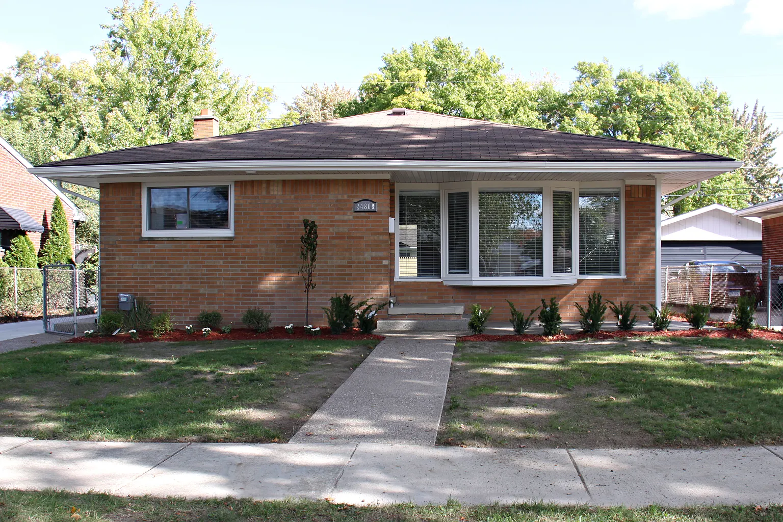 24808 Ursuline St photo 1