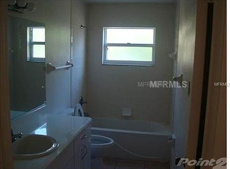 4th image of 2583 19th St