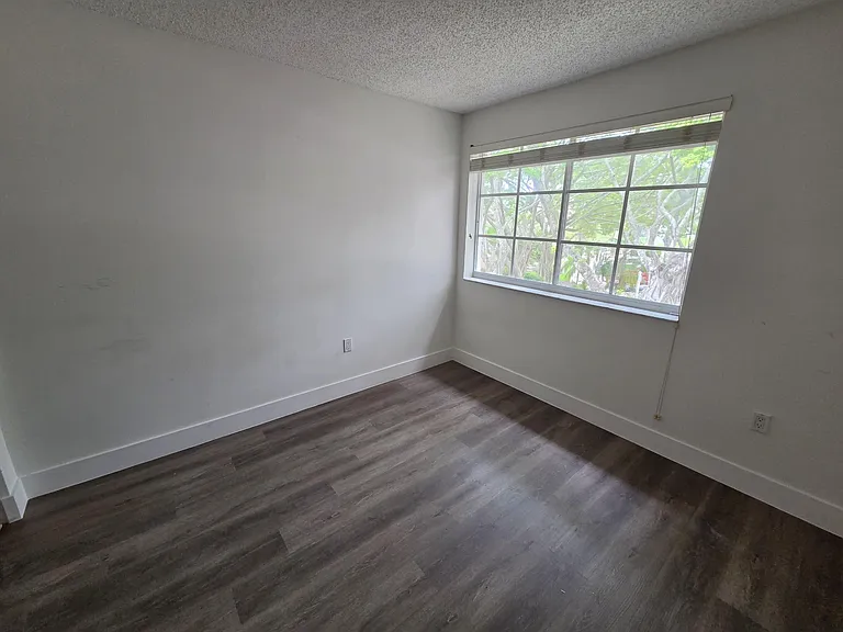 12112 Standrews Pl #212 — Photo 26
