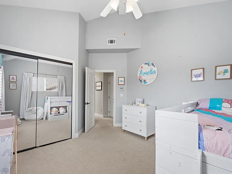 1718 Harriman Ln #B — Photo 30