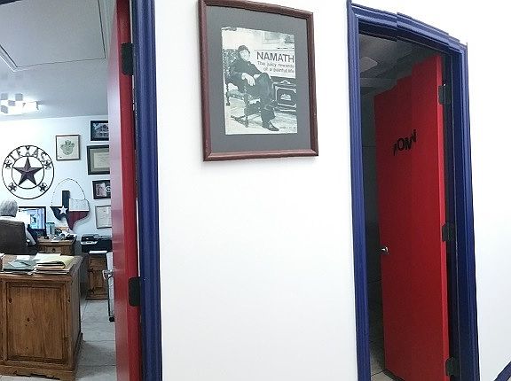 3rd image of 5508 Padre Blvd