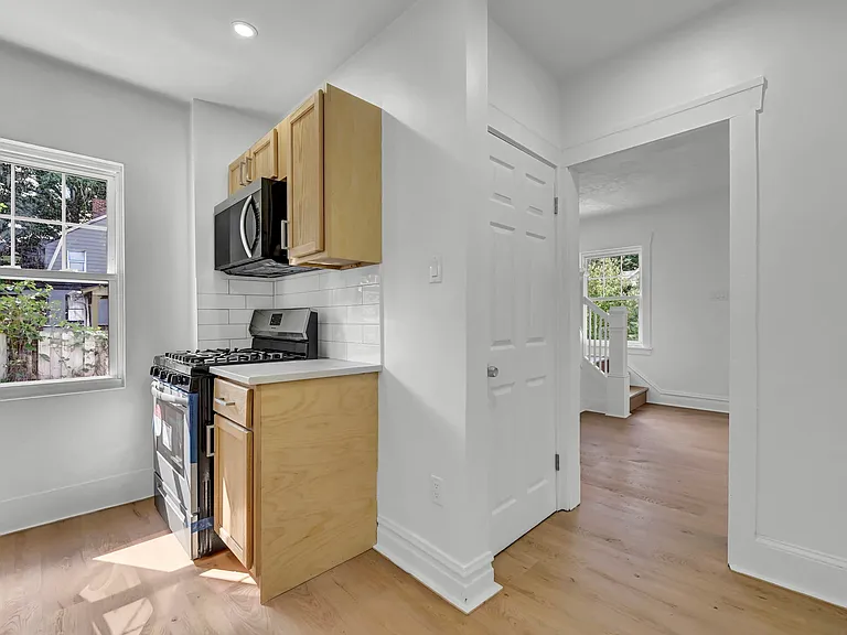 1584 Hampton Rd — Photo 22