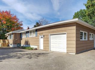 20 Thornton Rd, Nashua, NH 03063