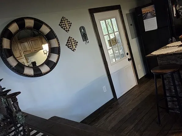 366 Jaybird Ln, Searcy, AR 72143