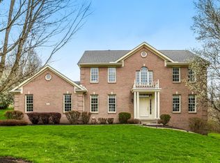 114 Merywen Cir, Granville, OH