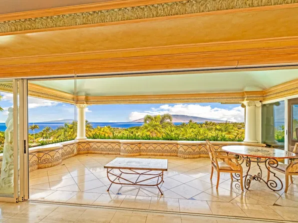 207 Heleuma Pl, Kihei, HI 96753