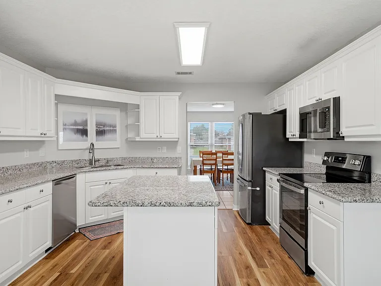 519 Batten Blvd — Photo 23