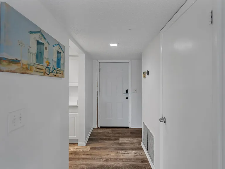 5850 Peregrine Ave #C10 — Photo 17