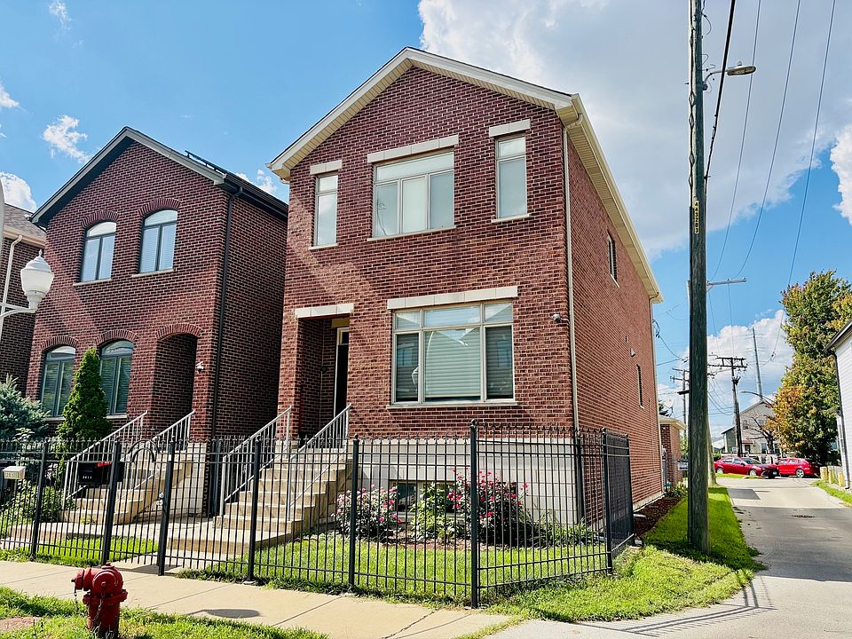 1st image of 2810 S Grove St