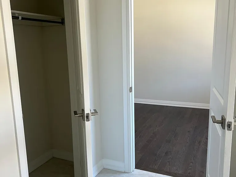 3047 Sandy Acres Ave — Photo 4