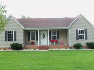 1207 Mitchell St, Celina, TN 38551