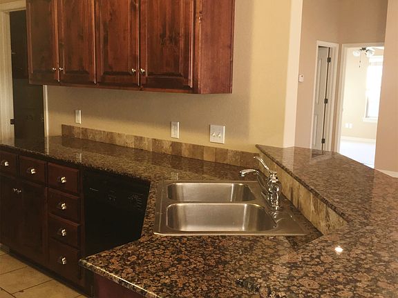 Kitchen 3