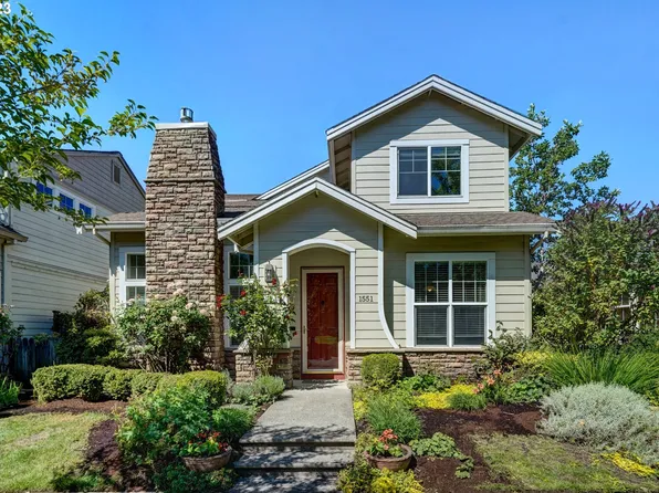 1551 NE Orenco Station Pkwy, Hillsboro, OR 97124