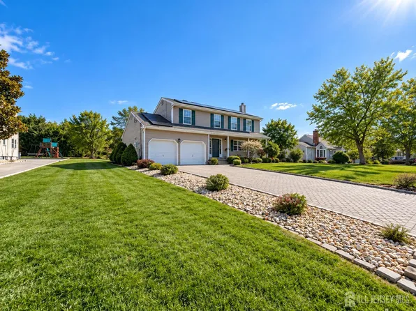 7 3rd Ave, Piscataway, NJ 08854