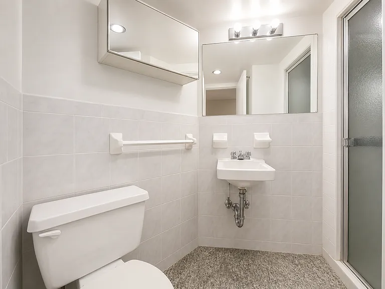 134 W 70th St #1 — Photo 6