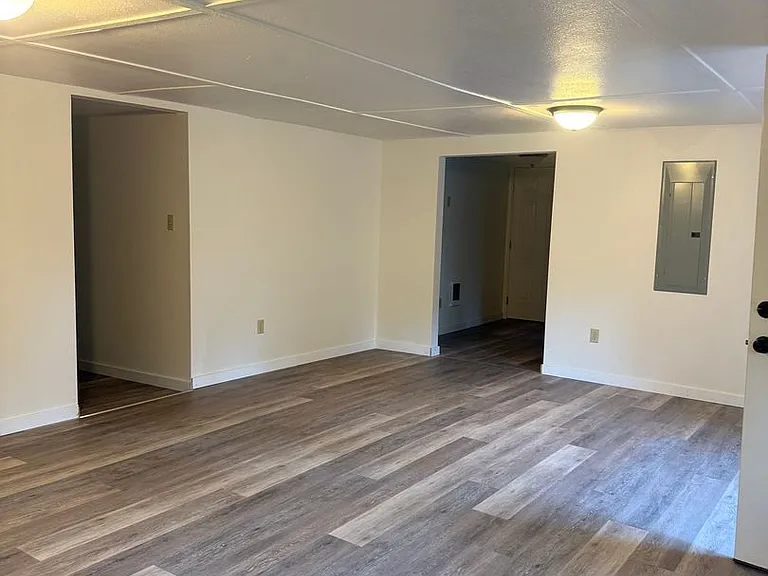 15144 Sitkum Ln — Photo 3