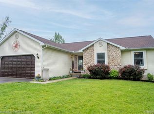 4152 Emily Ct, Howell, MI 48843