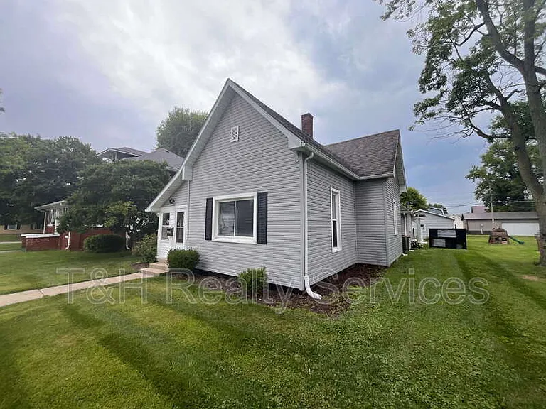 708 N Independence St — Photo 3