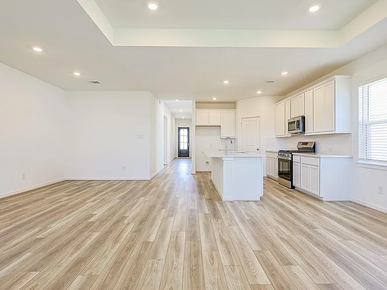 21510 Banpo Bend Dr — Photo 12